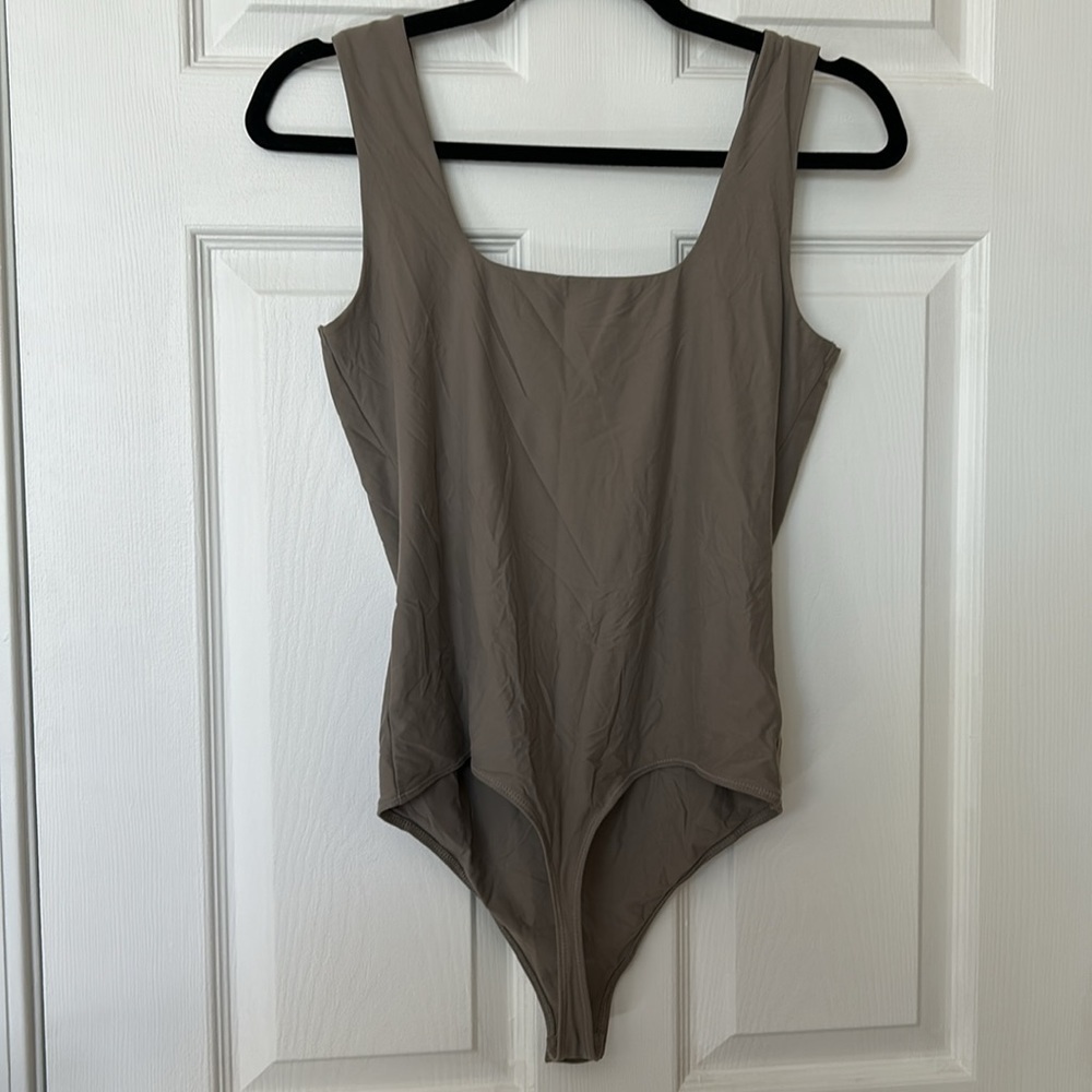 NWOT Abercrombie and Fitch Soft Matte Bodysuit - Brown/Tan/Taupe - Picture 4 of 4